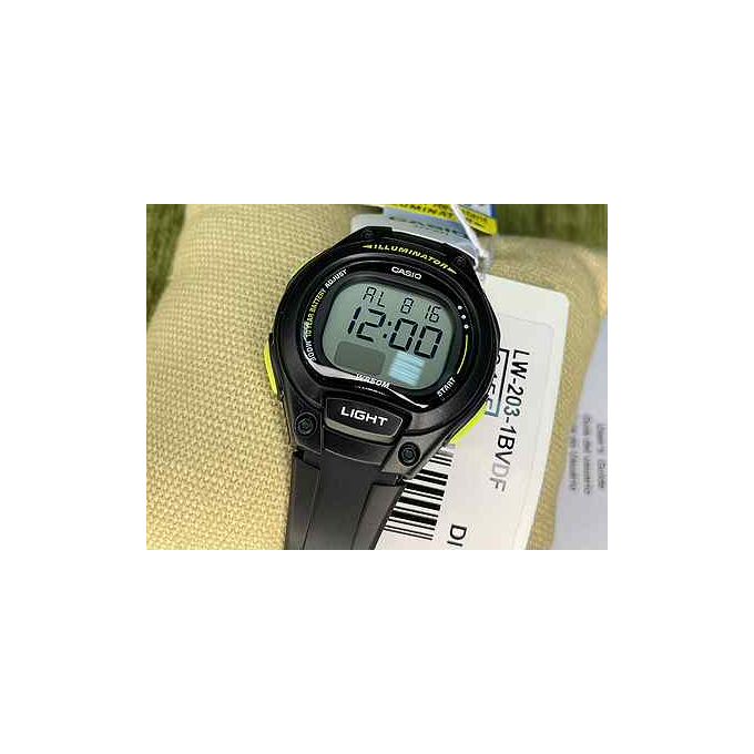 Casio Petit boîtier écran LCD facile à lire – Étanchéité jusqu’à 50 mètres – LW-203-1B