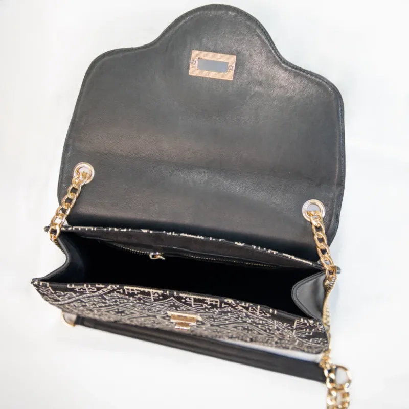 Sac Tazghart – Cuir Noir & Broderie Gharza