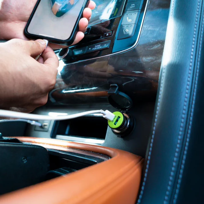 Goui AUTO Chargeur de Voiture PD - 30W