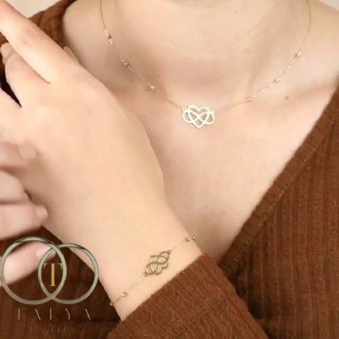 Collier Amour infini en Or 18K