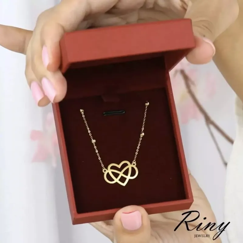 Collier Amour infini en Or 18K