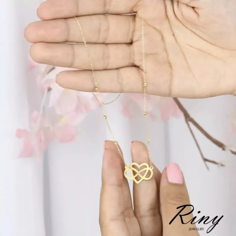 Collier Amour infini en Or 18K