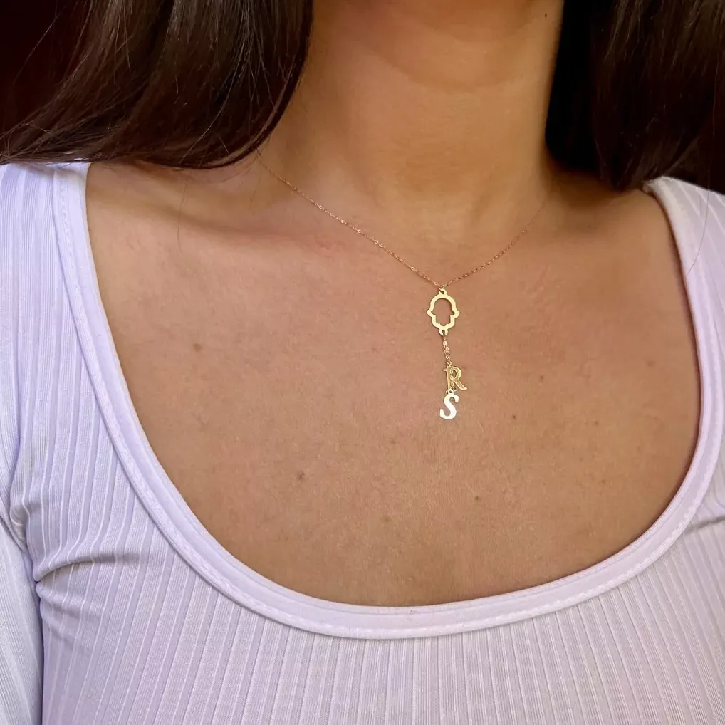 18 carats Khamisa avec des lettres en or