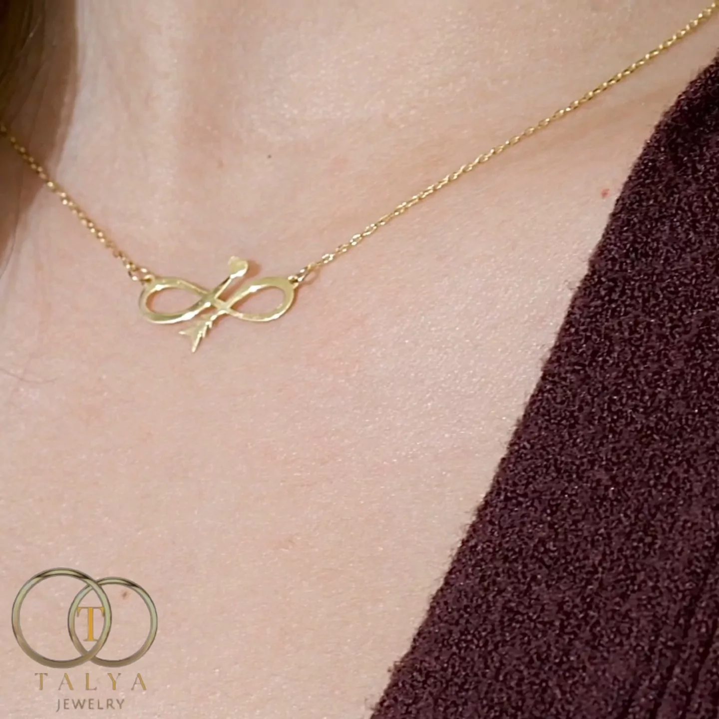Collier infinity heart En Or 18K