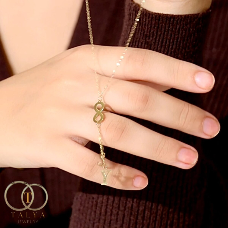 Collier lettres Infini En Or 18K