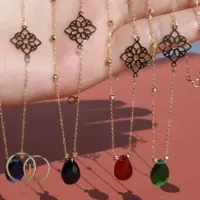 Collier Roche Noire en Or 18K