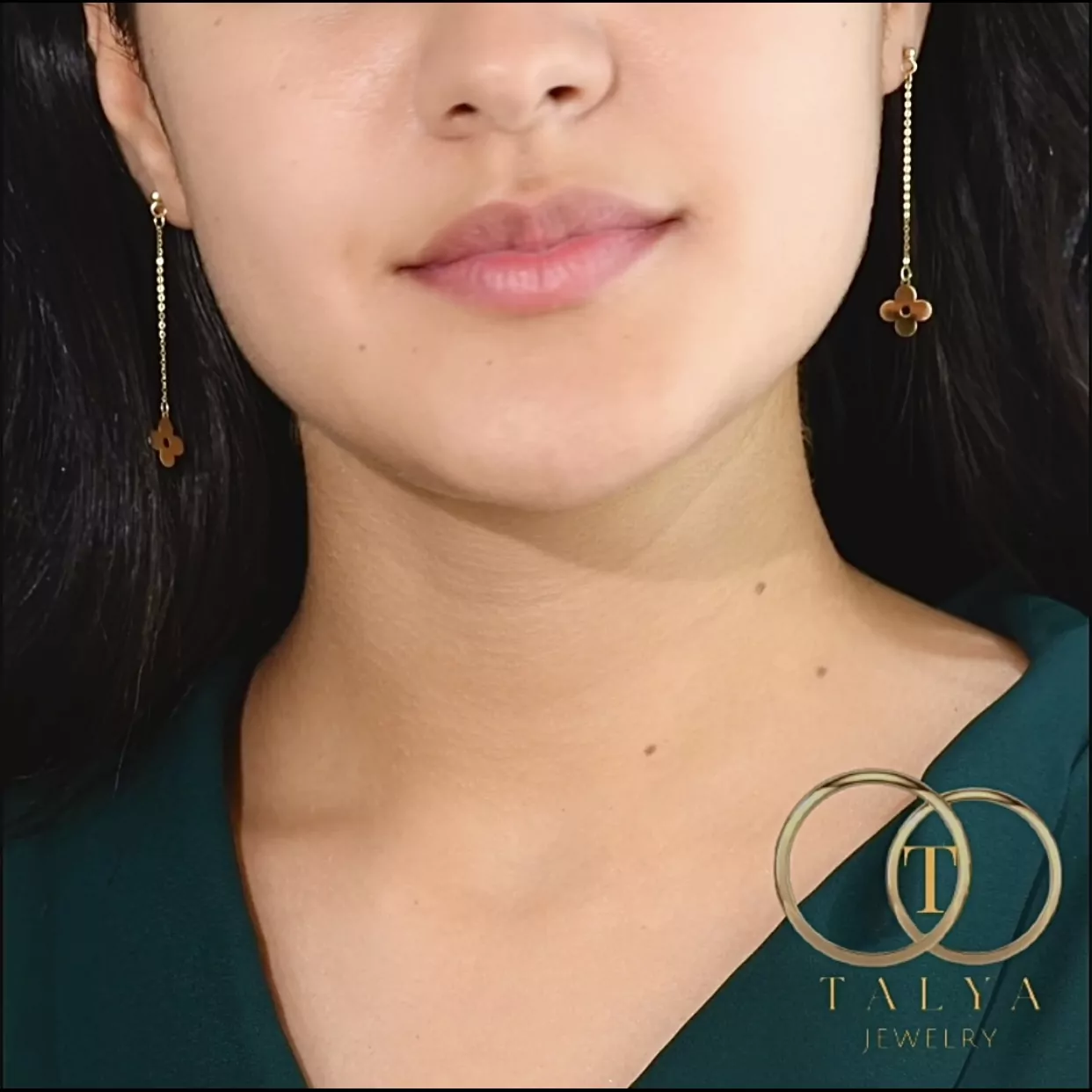 Boucles van cleef En Or 18K